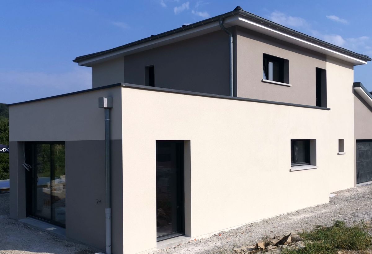 Maison moderne avec crépi deux tons gris et beige — DécorFaçade Sarralbe